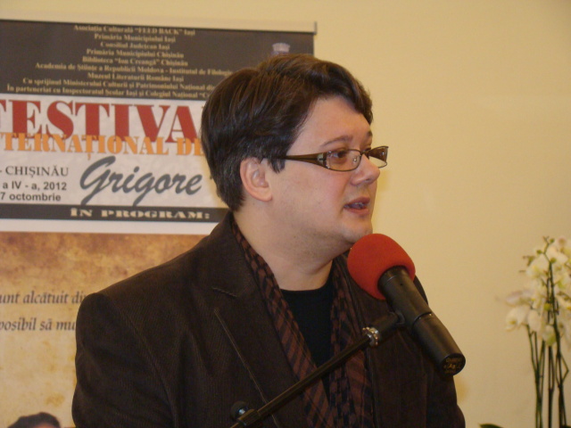 Festivalul Internaţional de Poezie „Grigore Vieru” 2-013