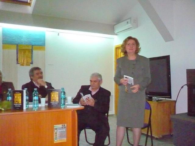 23 februarie 2013-Lansare de carte, Aventura lecturii, Poezie română contemporană, Mioara Bahna 20-002-1