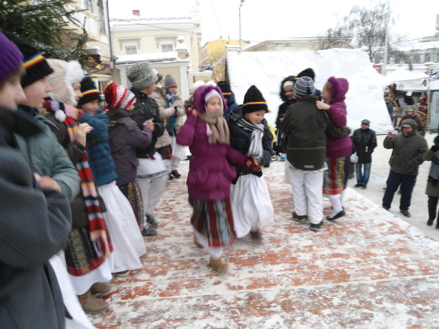 20-22 decembrie 2012- Tradiţii pe Uliţa Lăpuşneanu- 5-006-9