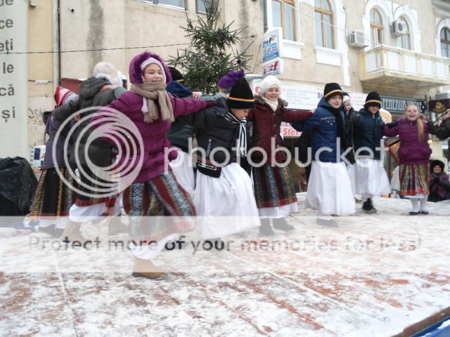 20-22 decembrie 2012- Tradiţii pe Uliţa Lăpuşneanu- 5-007-3