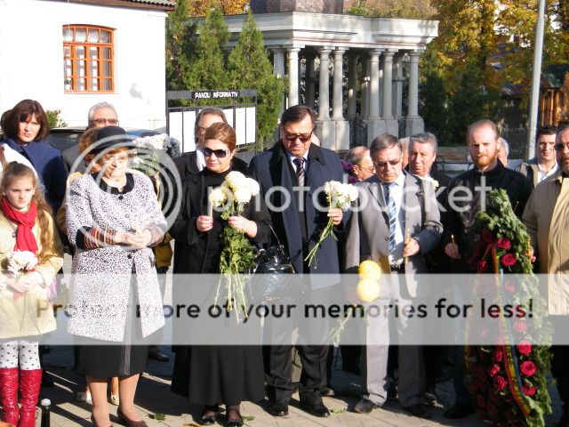 Festivalul Internaţional de Poezie „Grigore Vieru” FestivalGRIGPREVIERUChisinau26-27oci2012025