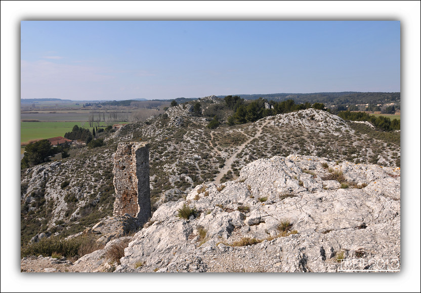 Les ruines du château de Castillon à Paradou 32_zps2cb3fb24