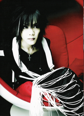 GazettE (Visual kei) - Pgina 12 Kai-1