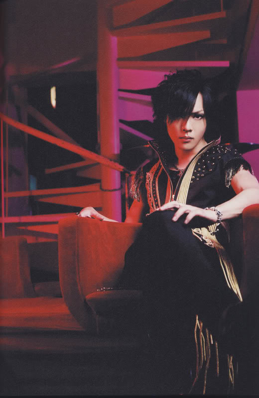 GazettE (Visual kei) - Pgina 12 Kai_pwtb3