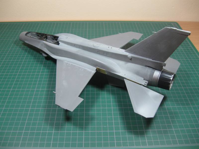 F-16I SUFA(Academy 1/32) IMG_1082