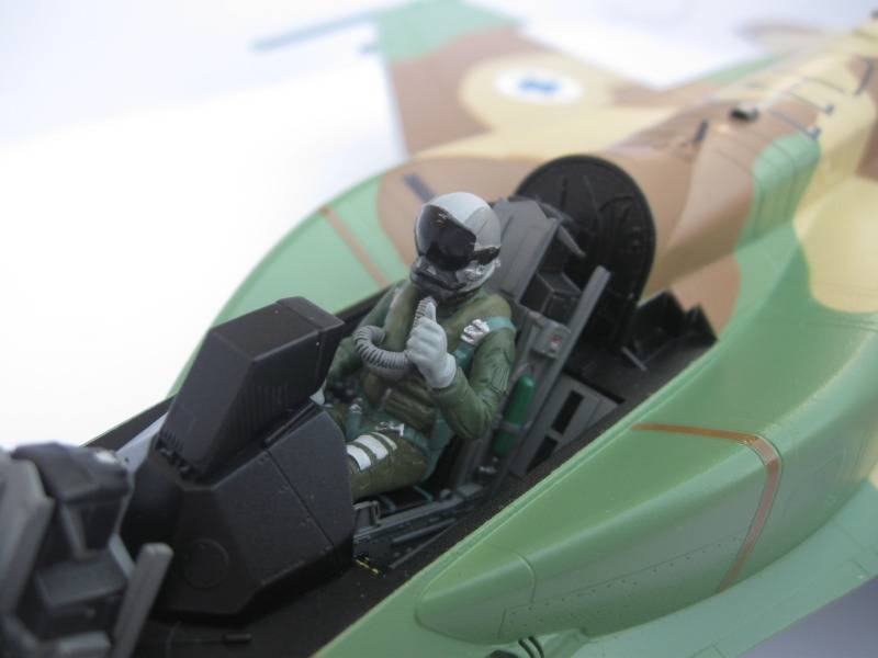 F-16I SUFA(Academy 1/32) IMG_1225