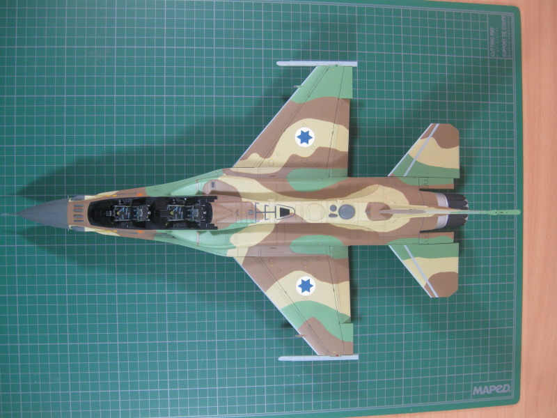 F-16I SUFA(Academy 1/32) IMG_1254