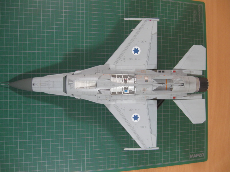 F-16I SUFA(Academy 1/32) IMG_1255