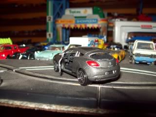 Test Driver Majorette - RENAULT MEGANE III 000_0010