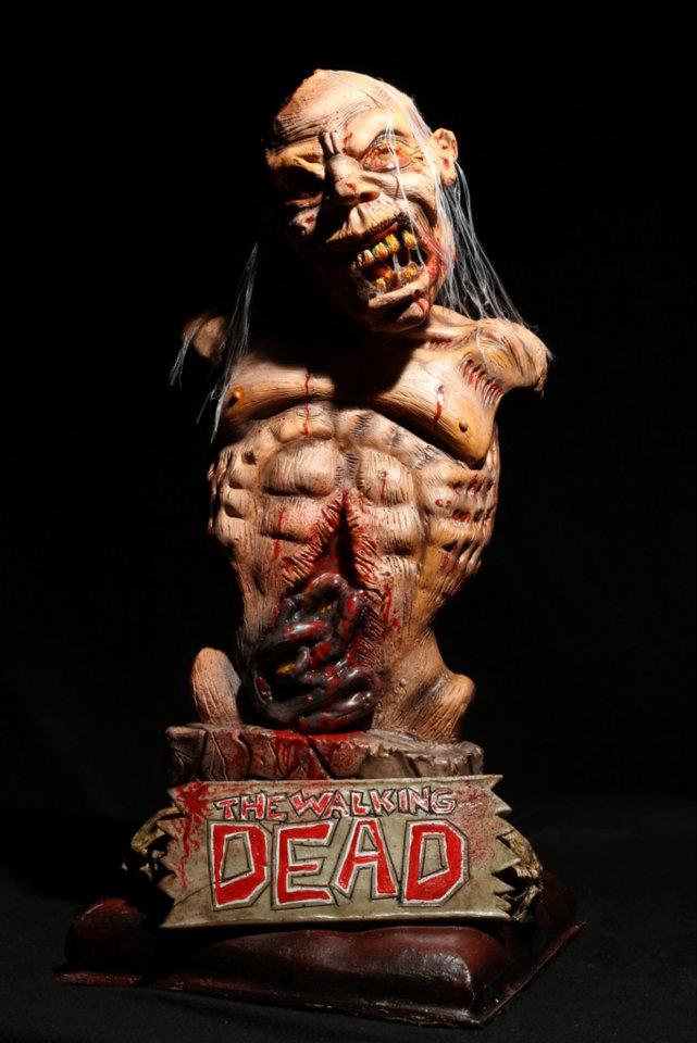 [Escultura] the walking dead - by deusdom 388131_336738376341297_100000154118440_1521227_2138132962_n