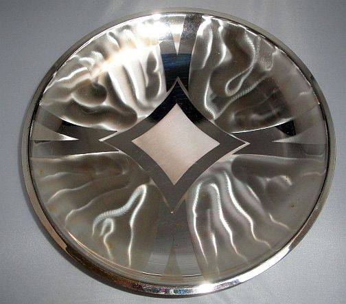 Can anyone help with this BMF N Silvica Metal Dish please Silvica%201%20small_zpsjrc9jzyc