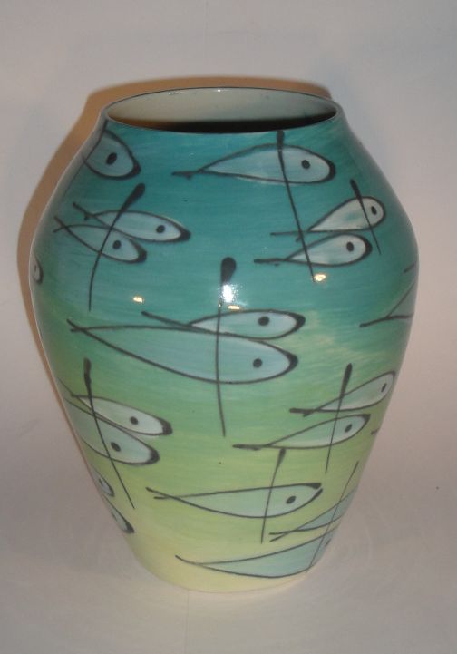 Does anyone recognise the make of this studio pottery bowl Studio%20fish%206%20small_zps75o5nhzy