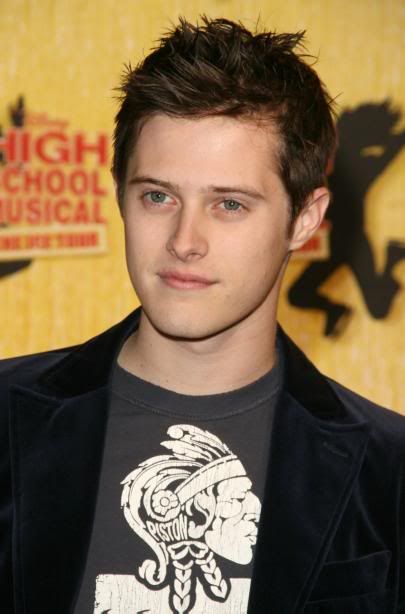 [News][Lucas Grabeel] Lucas_grabeel_1192115292