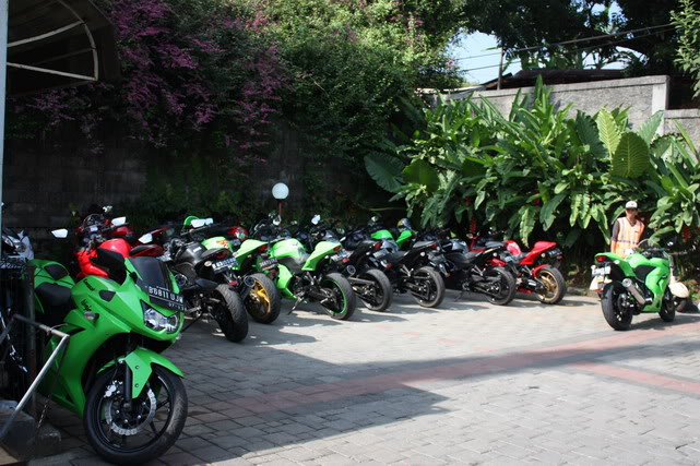 Ninja 250R yg gak pake pusing... - Page 2 3607489844_faf0cee9a6_o