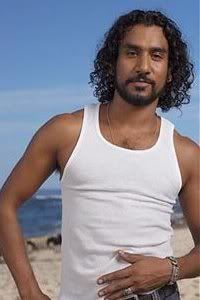 Petit topic pour les filles.... Naveen-andrews-3