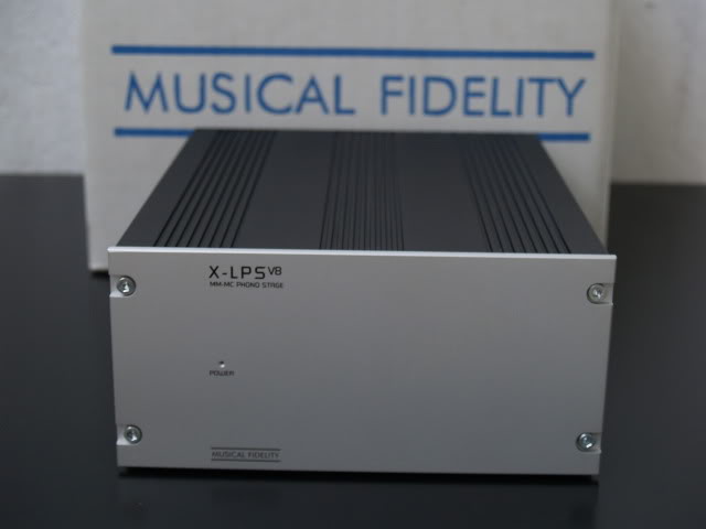 Musical Fidelity X－LPS V８ MM/MC Phono Stage。（Used。）~Sold. _1010915