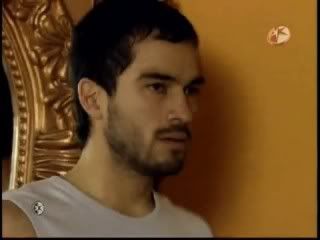 Alfonso Herrera Bscap0008-4