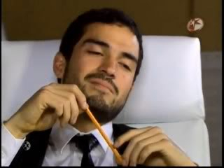 Alfonso Herrera Bscap0031-11