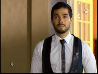 Alfonso Herrera Bscap0065-11