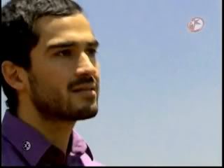 Alfonso Herrera Bscap0067-9