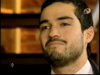 Alfonso Herrera Bscap0068-6