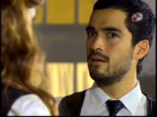 Alfonso Herrera Bscap0094-2