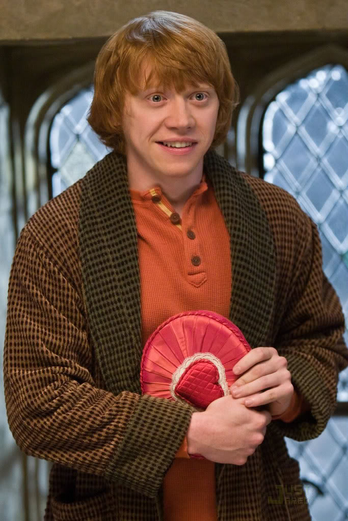 [Pictures] Rupert Grint ♥Bring SEXY Back♥ - Page 7 Harry-potter-and-the-half-blood--1