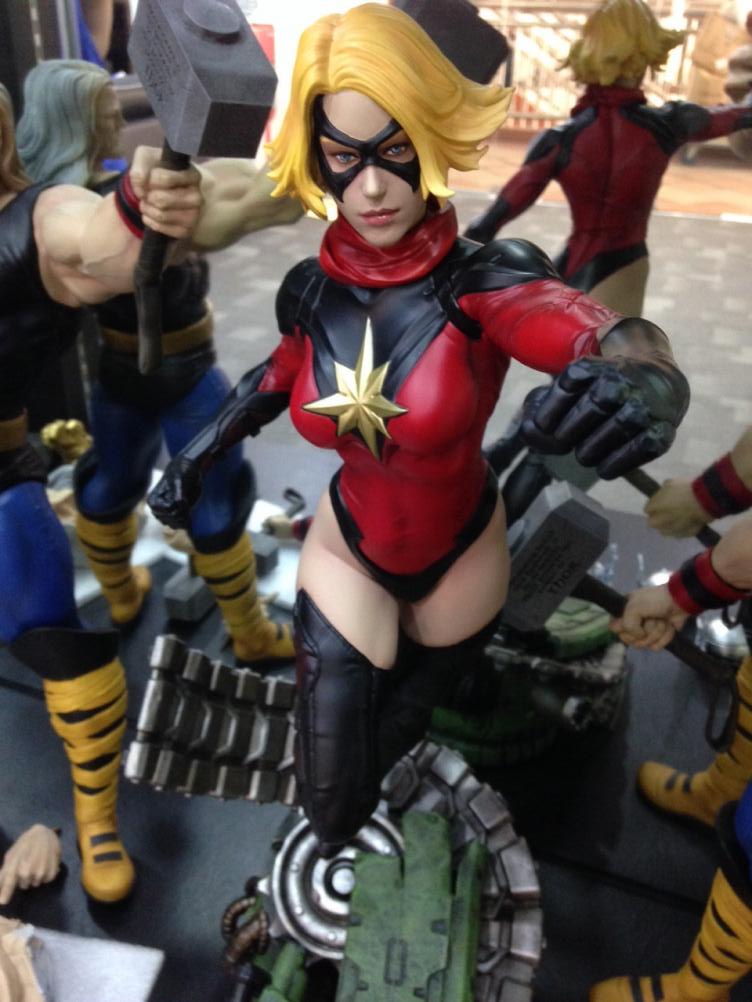  [XM Studios] Miss Marvel - 1/4 Scale - Lançada! - Página 2 Image