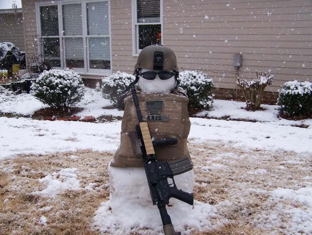 Snow is a rare occation LOL Sgt. Snowman March1Snow011