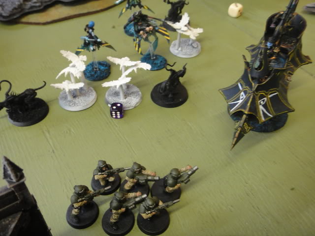 Mann's Sanctum - 1850 pts Dark Eldar vs Imperial Guard DSC04330