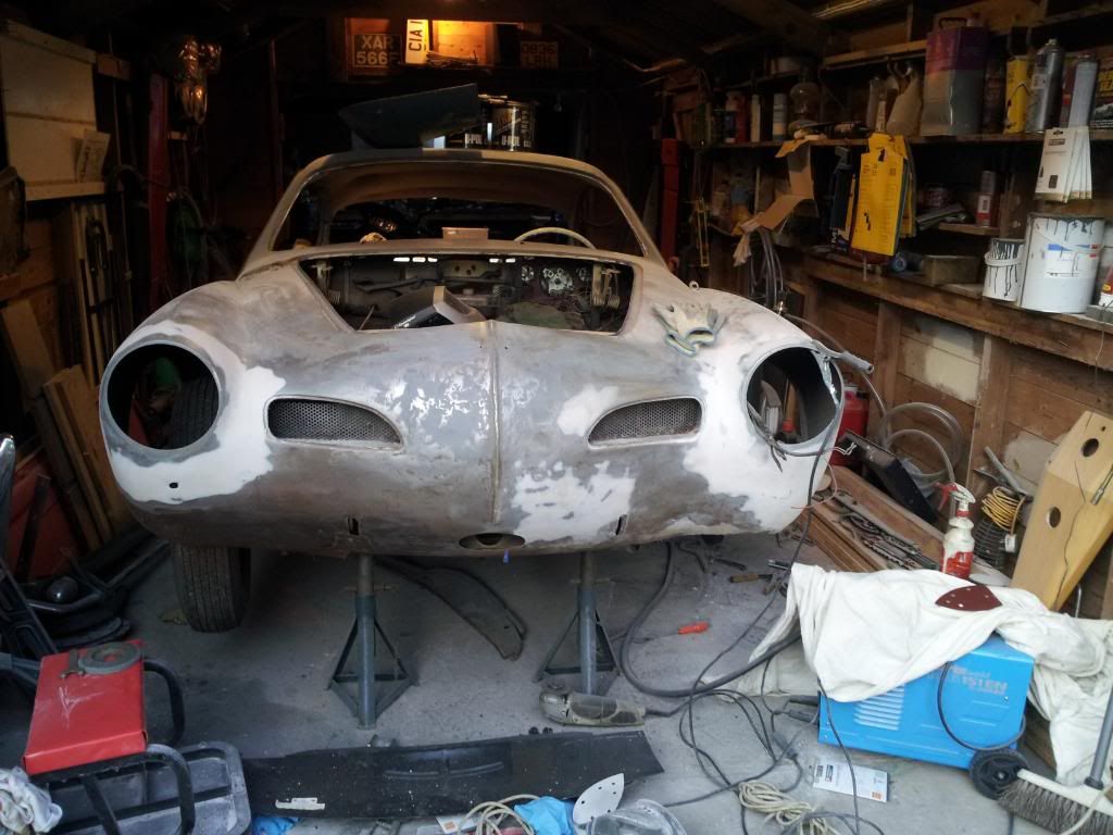 1969..US import Karmann Ghia resto Frontclipgettingthere