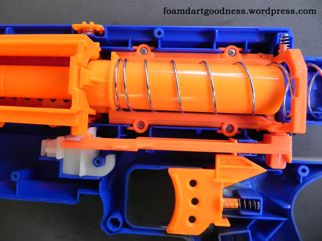 Nerf Raider - Basic mods - AR, seal improvement and spring replacement DSCN2920