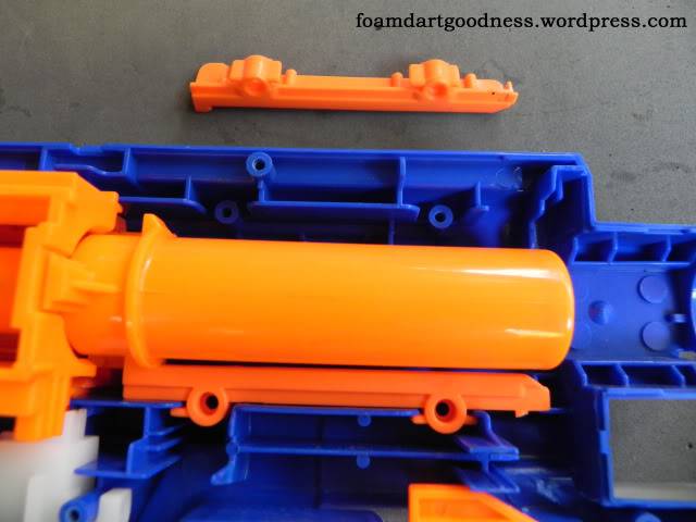 Nerf Raider - Basic mods - AR, seal improvement and spring replacement DSCN2921