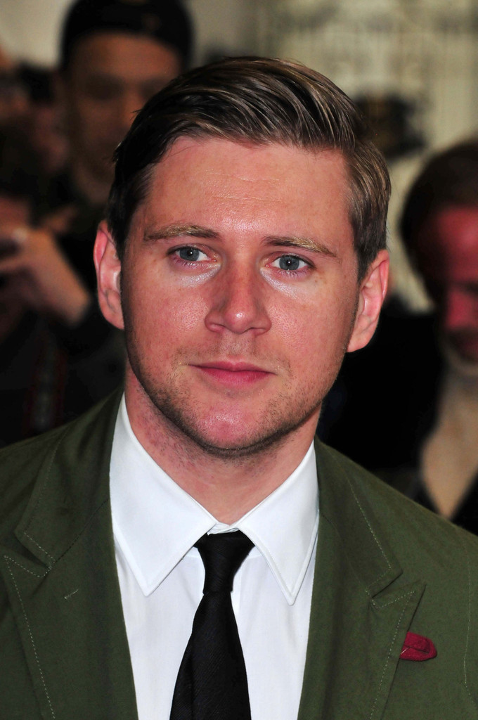 Allen Leech - Página 8 SummerinFebruary5_zps9d81acd1