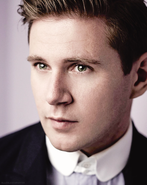 Allen Leech - Página 11 Tumblr_ne2g4nrvu41rkm0qwo1_500_zpsc64163a8