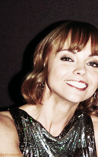 AVATARS OFFERTS Christinaricci33