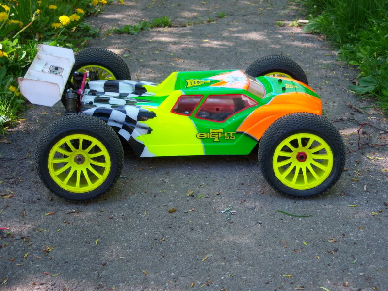 fs/ft losi 8ight T 2.0 brushless converted 102_3673