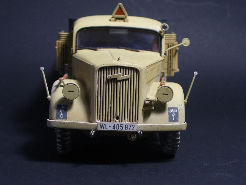 Opel Blitz DAK Tamiya 1/35. OpellBlitzTamiya13