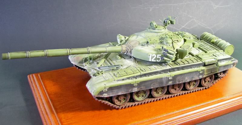 T-72 B Zvezda 1/35 T-72B1