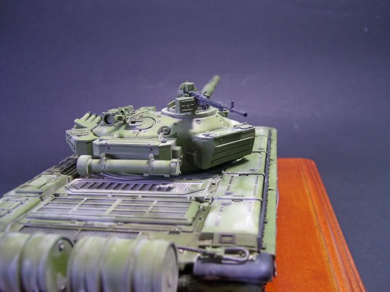 T-72 B Zvezda 1/35 T-72B7