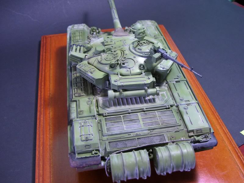 T-72 B Zvezda 1/35 T-72B8