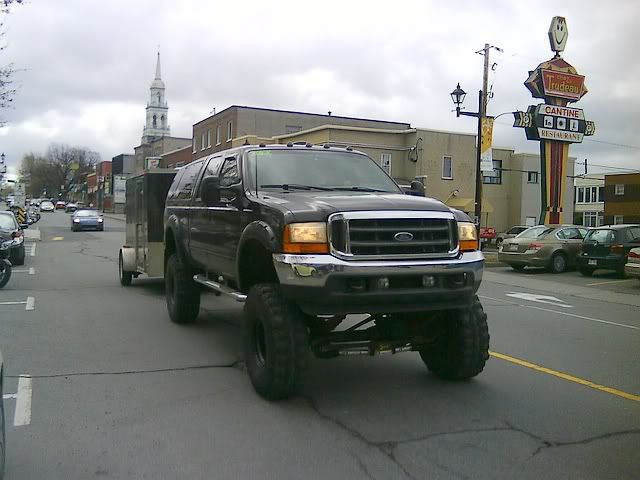 Caisses et virée à Montréal (1 et 2 mai 2009) DSC01088