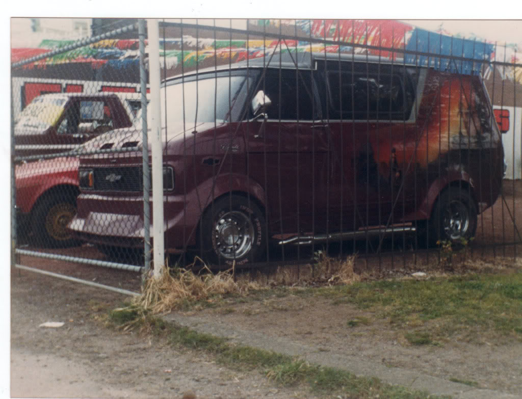 OLD SHOW VAN PHOTO'S OldshowVans_0001-1