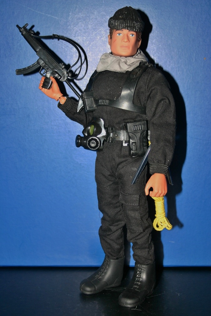 Kitbash:  Latest addition to my SAS ranks IMG_0305_zps333d95ac