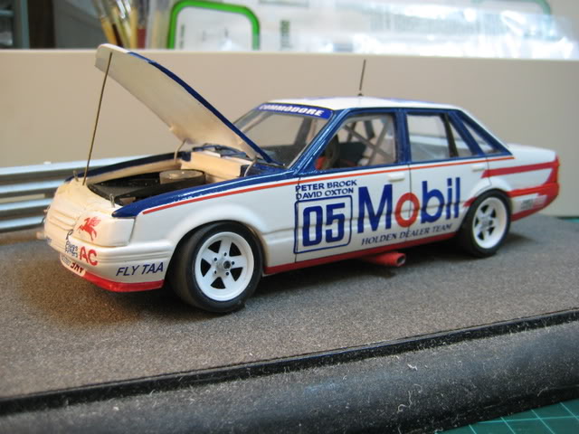 1985 VK Mobil Brock Commodore IMG_4337