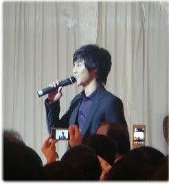 Kim Hyun Joong atendió al casamiento de su tío. 5466525020100128151509020_640