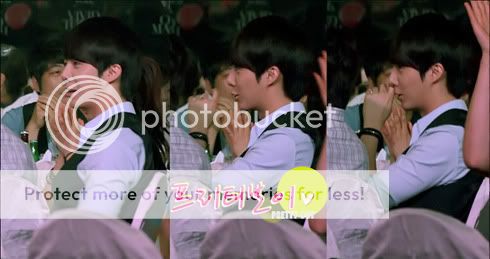 [Photo 2010/07/16] SS501 Kim Kyu Jong and Kim Hyung Jun @ COVER KOREA VIVITO Launching party HJB_VIVITO008