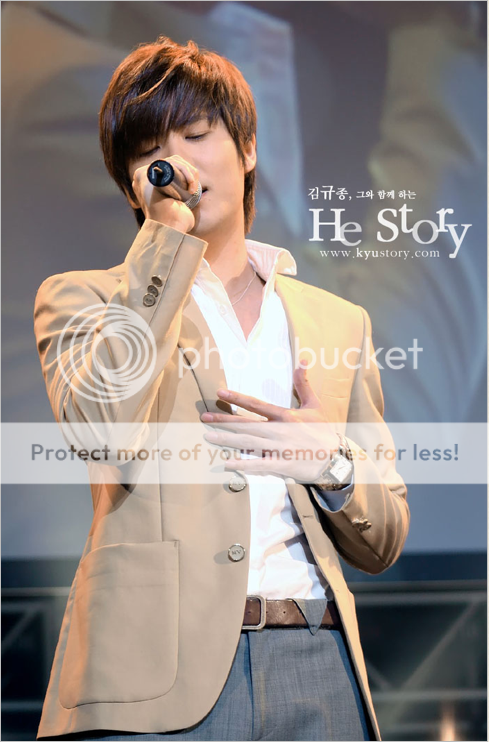 Pics d Kyu Jong♥ n el Bday d Hyung Joon KJ_bday_hestory010