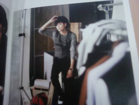 ss501 - Scans de Kyu Jong en álbum DESTINATION – Edición especial + àutografo de Jung Min KJ_techsign003