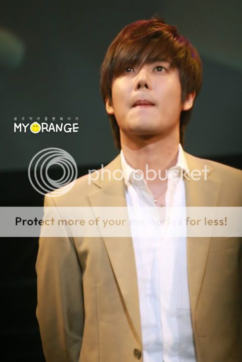 Pics d Kyu Jong♥ n el Bday d Hyung Joon Kj_bday_myorange006-1